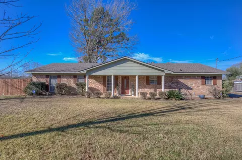 574 Stonewall Preston Rd, Stonewall, LA 71078