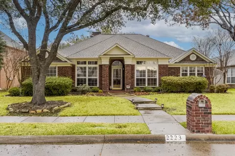 2223 Canyon Trl, Carrollton, TX 75007