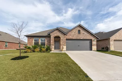 224 Wakefield Rd, Fate, TX 75189
