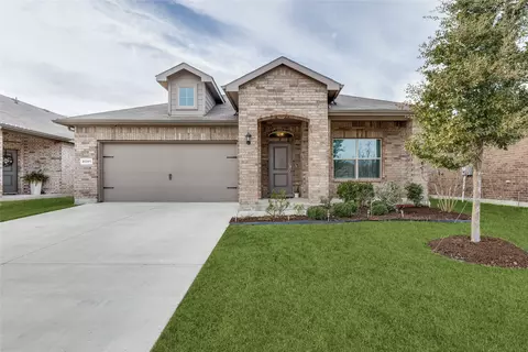 8341 Wildwest Dr, Fort Worth, TX 76131