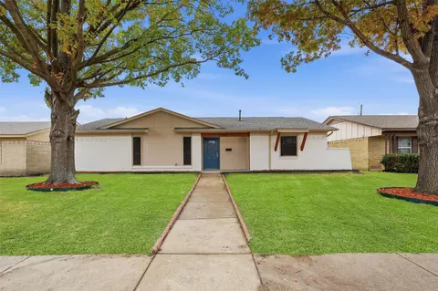 1023 Chappell Dr, Mesquite, TX 75149