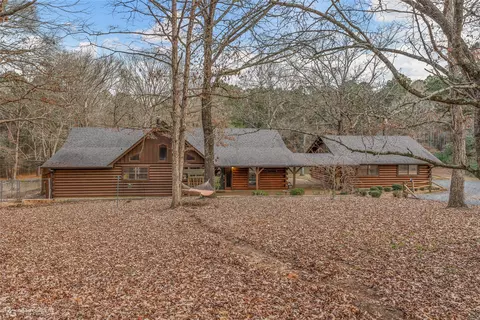 222 Weldon Johnson Rd, Minden, LA 71055