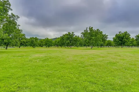 11015 Orchards Blvd, Cleburne, TX 76033