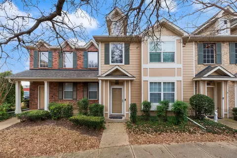 2320 Durango Ridge Dr, Bedford, TX 76021