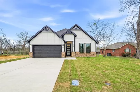 1508 E 6th Ave, Corsicana, TX 75110