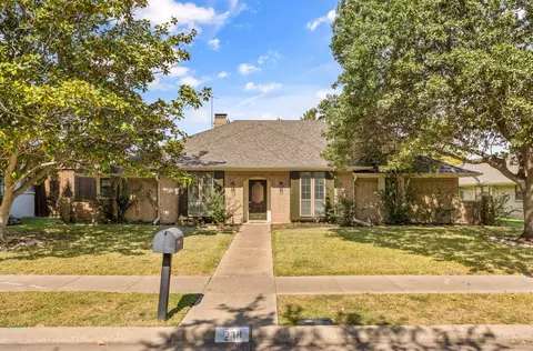 238 High Brook Dr, Richardson, TX 75080