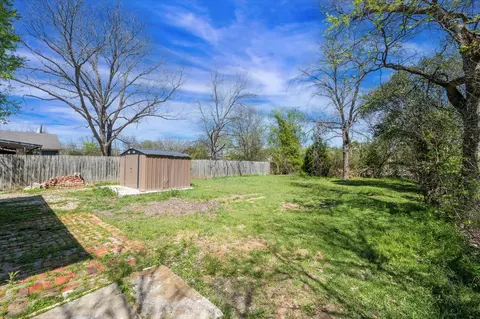 Exterior - 1908 S 19th St, Waco, TX 76706 photo 4 of 4