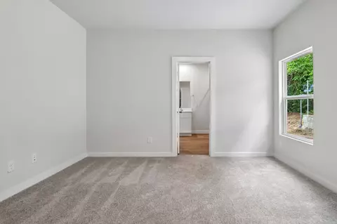 Bedroom - 359 Declan St, Springtown, TX 76082 photo 3 of 14