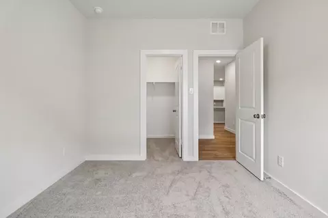Bedroom - 359 Declan St, Springtown, TX 76082 photo 8 of 14
