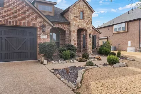 721 Berkshire Dr, Prosper, TX 75078