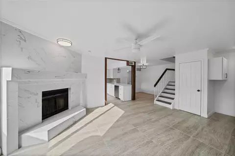 14800 Enterprise Dr #11C, Farmers Branch, TX 75234