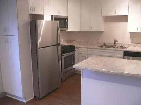 9820 Park Lane Pl, Dallas, TX 75220