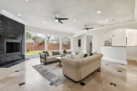 Living - 469 Apache Trl, Keller, TX 76248 photo 3 of 5
