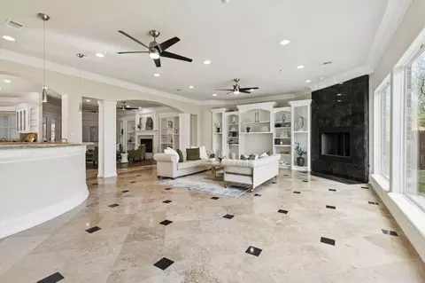 Living - 469 Apache Trl, Keller, TX 76248 photo 2 of 5