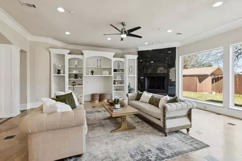 Living - 469 Apache Trl, Keller, TX 76248 photo 4 of 5