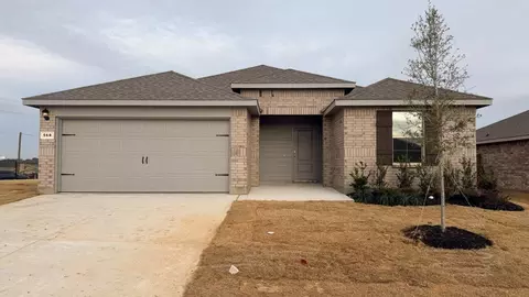 568 Marsh St, Cleburne, TX 76033