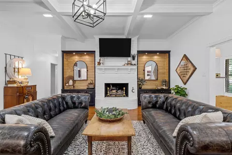 3000 Chimney Hill Dr, Waco, TX 76708
