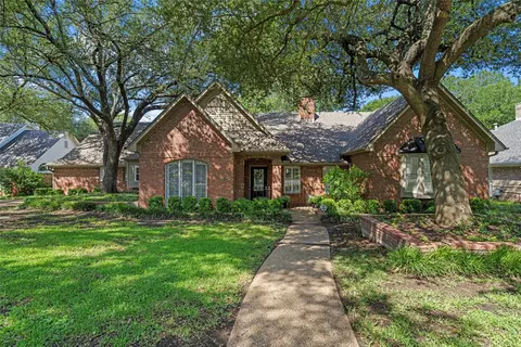 Exterior - 3000 Chimney Hill Dr, Waco, TX 76708 photo 12 of 12