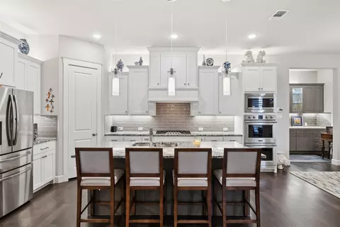 1299 Ocean Breeze Dr, Flower Mound, TX 75028