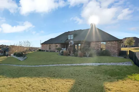 12233 Bella Palazzo Dr, Fort Worth, TX 76126