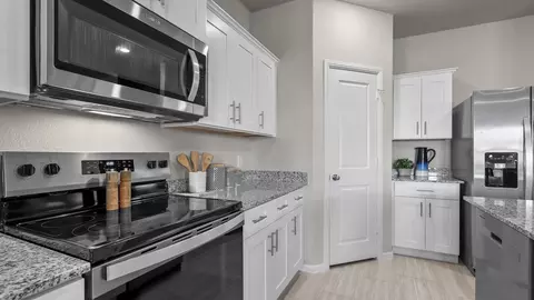 520 Marsh St, Cleburne, TX 76033 photo 6