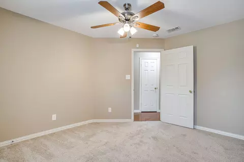 Bedroom - 177 Aspen Loop, Aledo, TX 76008 photo 7 of 7