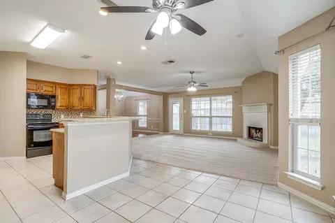 Living - 177 Aspen Loop, Aledo, TX 76008 photo 1 of 9