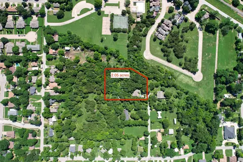 701 Acres St, Cedar Hill, TX 75104