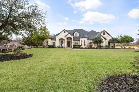 3840 Angela Ct, Midlothian, TX 76065