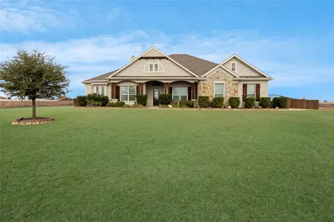 1571 E Highland Rd, Waxahachie, TX 75167