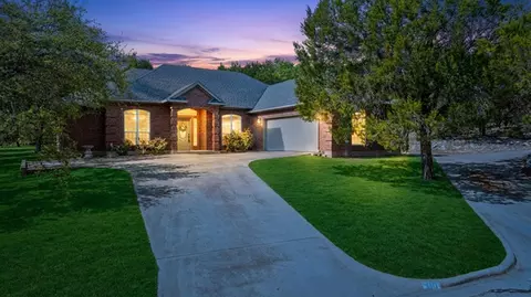 119 Spanish Oaks Trl, Glen Rose, TX 76043