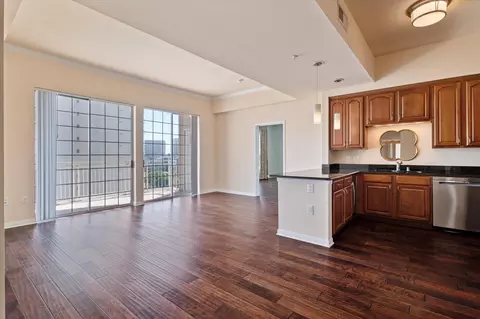 3225 Turtle Creek Blvd #1009, Dallas, TX 75219