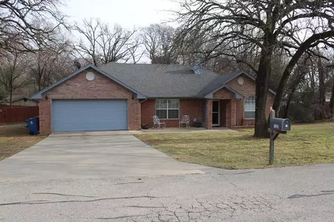 122 Lakeway Ln, Gun Barrel City, TX 75156