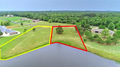 16651 Stallion Shores Ct, Lindale, TX 75771