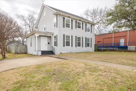 1301 W 2nd Ave, Corsicana, TX 75110