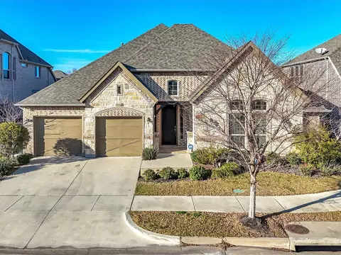 1011 Prairie Ridge Ln, Arlington, TX 76005