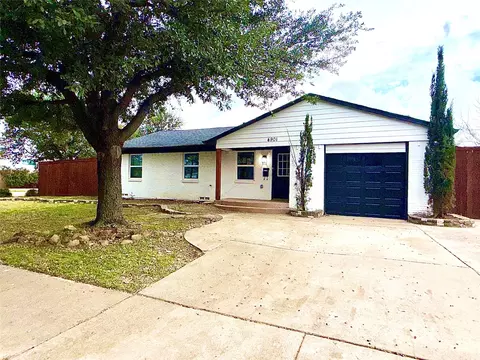 4901 Susan Lee Ln, North Richland Hills, TX 76180