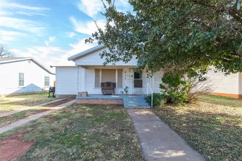 817 S La Salle Dr, Abilene, TX 79605