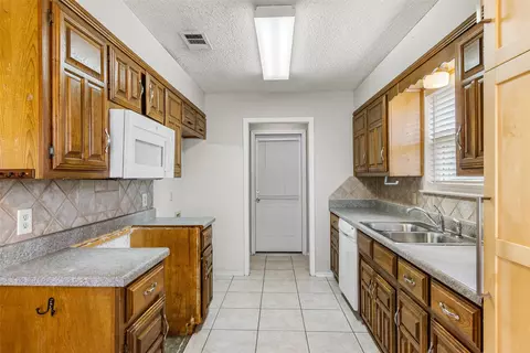 100 Thiele Rd, Lorena, TX 76655 photo 10