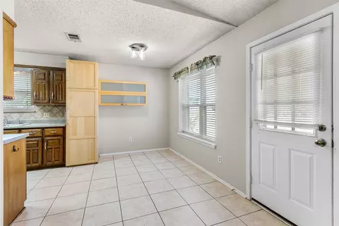100 Thiele Rd, Lorena, TX 76655 photo 9