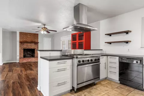 Kitchen - 2208 Lake Forest Dr, Waco, TX 76708 photo 3 of 5