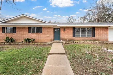 Exterior - 2208 Lake Forest Dr, Waco, TX 76708 photo 3 of 6