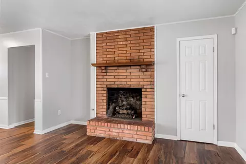 Living - 2208 Lake Forest Dr, Waco, TX 76708 photo 4 of 6