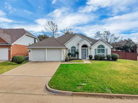 6513 High Brook Dr, Fort Worth, TX 76132