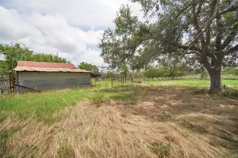 Exterior - 127 Valentine St, Windthorst, TX 76389 photo 6 of 8