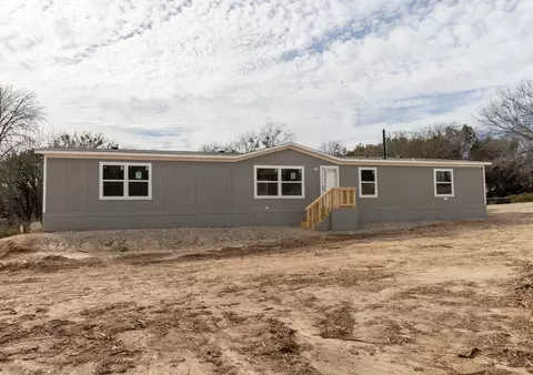 2909 Sycamore Ct, Granbury, TX 76048