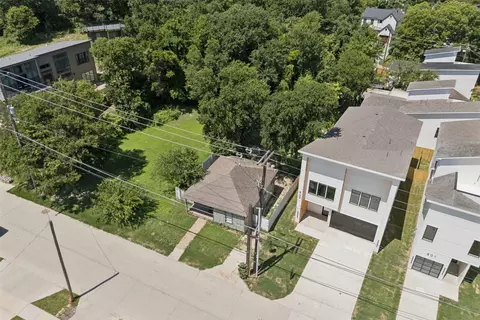 607 S Moore St, Dallas, TX 75203
