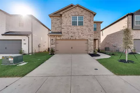913 Portina Dr, Anna, TX 75409