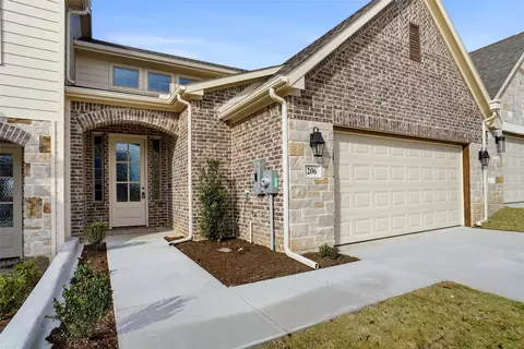 206 Legacy Blvd, Weatherford, TX 76085