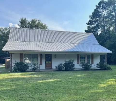 645 Appaloosa Dr, Grand Cane, LA 71032